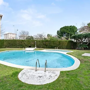 Apartamento Precioso Apto, Con Piscina En Puerto De, Cambrils